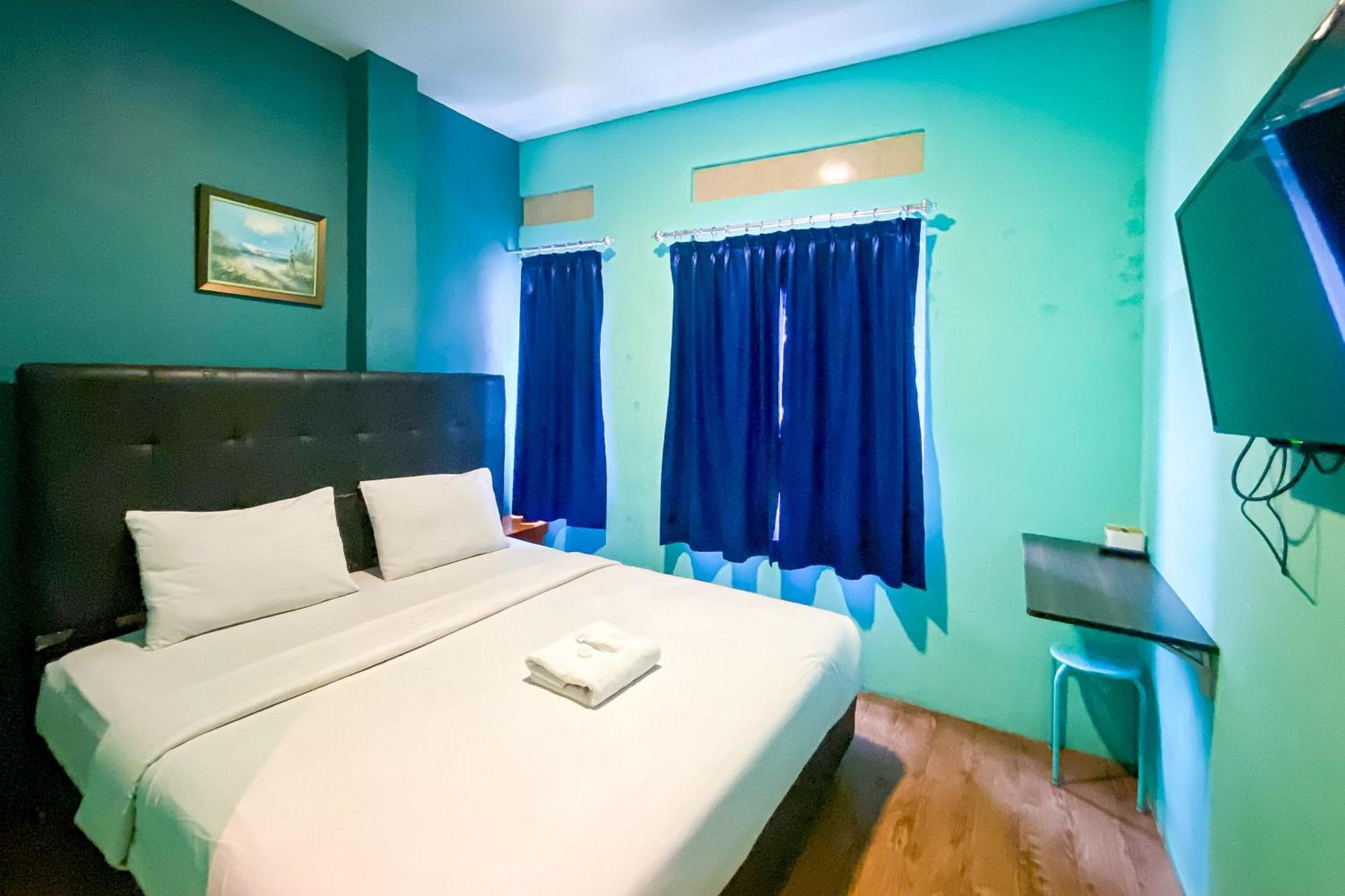 Hotel Reddoorz At Sentosa Jaya Helvetia Medan Esterno foto