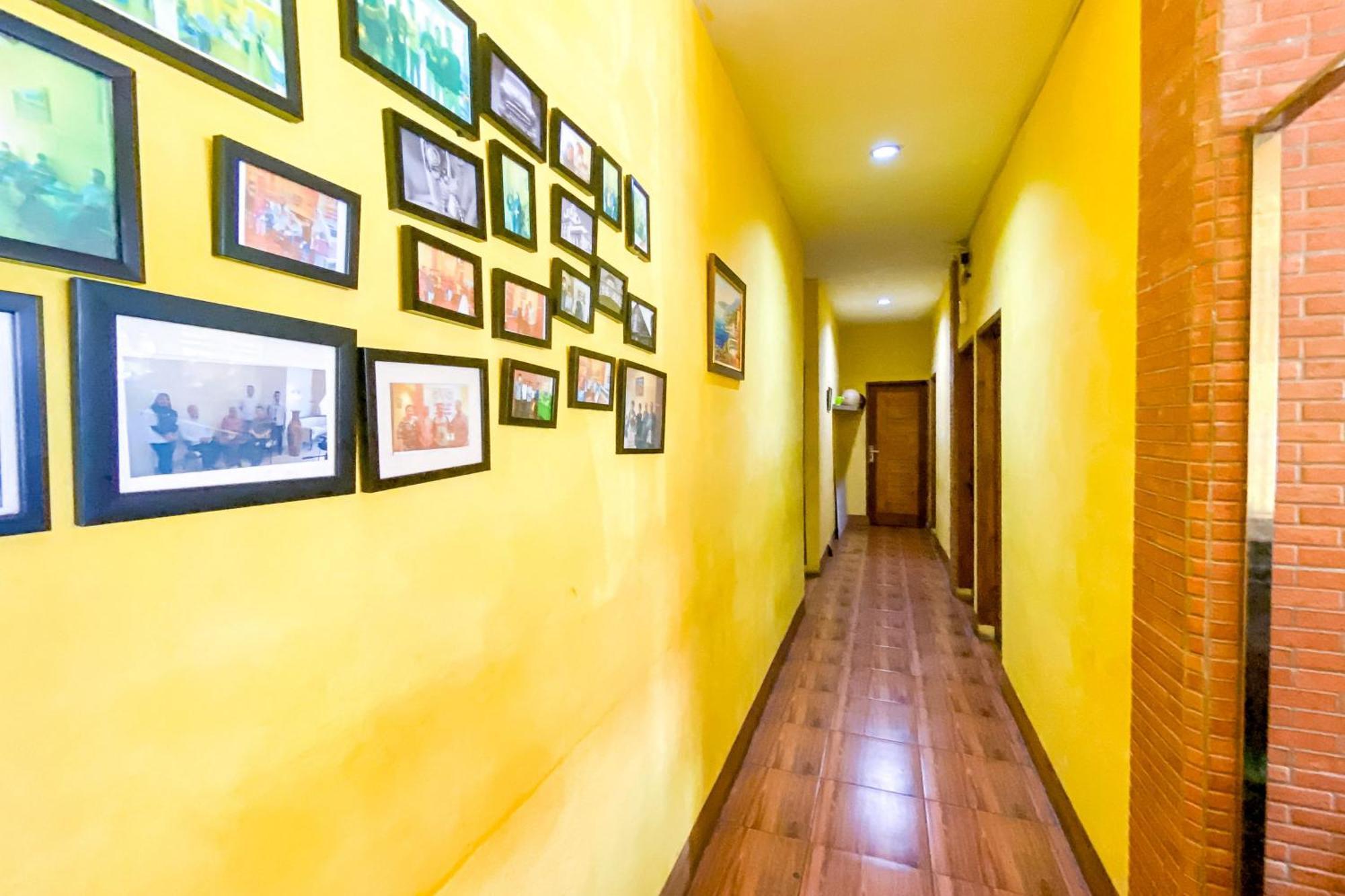 Hotel Reddoorz At Sentosa Jaya Helvetia Medan Esterno foto