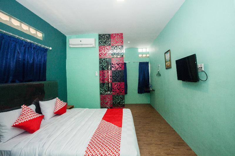 Hotel Reddoorz At Sentosa Jaya Helvetia Medan Esterno foto