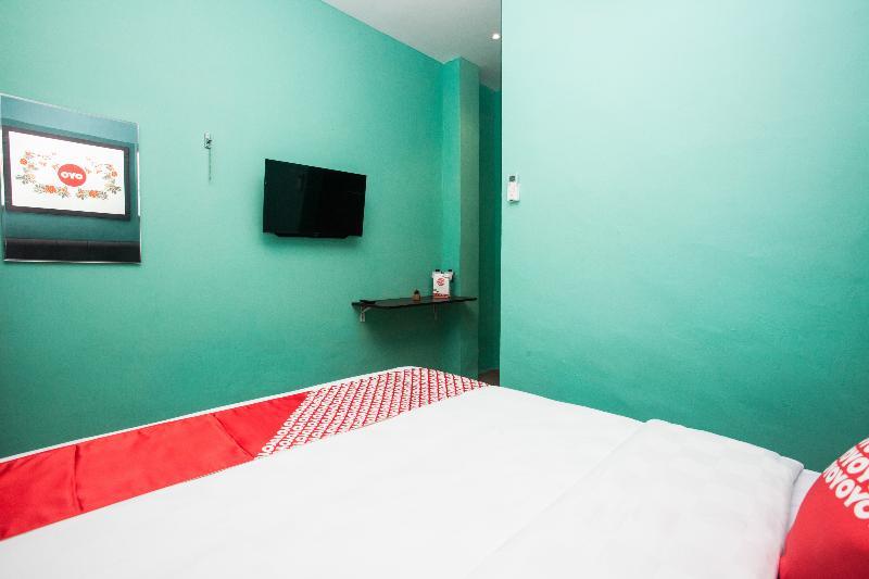 Hotel Reddoorz At Sentosa Jaya Helvetia Medan Esterno foto